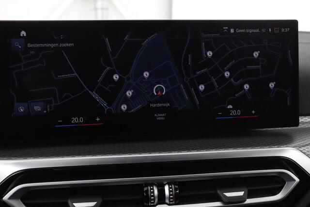 BMW 3-SERIE 320e M Sport | Head-Up | Stoel & stuurverwarming | Adaptive cruise | Sportstoelen | Adaptief LED | Sfeerverlichting | Camera | Carplay | Leder/Alcantara