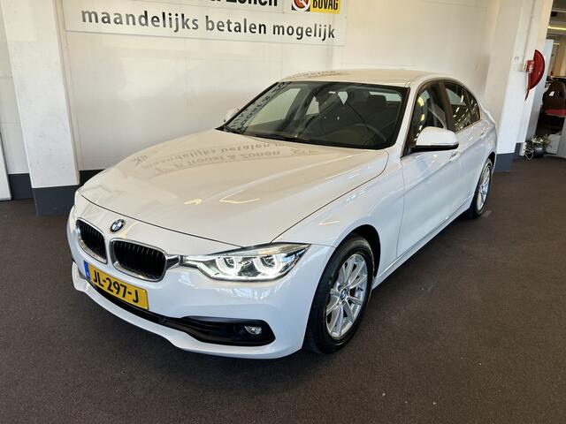 BMW 3-SERIE 320i Centennial Executive | Cruise control | Climate control | Adaptief onderstel | LED | Nederlands geleverd | Alarm klasse 3 | Navigatie