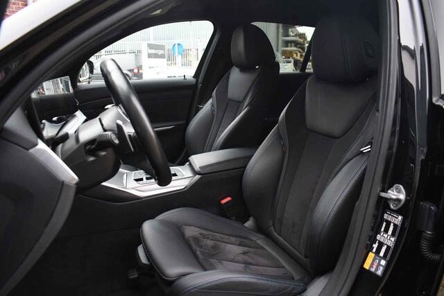 BMW 3-SERIE Touring 320e M-Sport ACC HUD Sfeer Camera HiFi Stuurverw