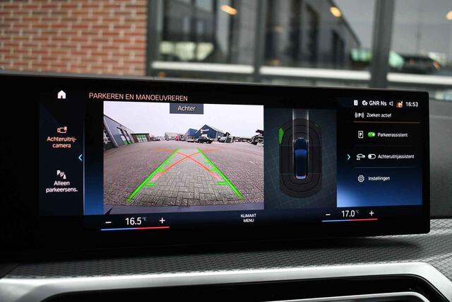 BMW 3-SERIE Touring 320e M-Sport ACC HUD Sfeer Camera HiFi Stuurverw
