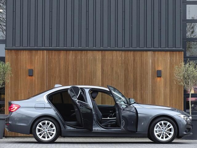BMW 3-SERIE 330e 252PK automaat / I-Drive Pro / LED / NAP