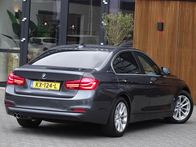 BMW 3-SERIE 330e 252PK automaat / I-Drive Pro / LED / NAP