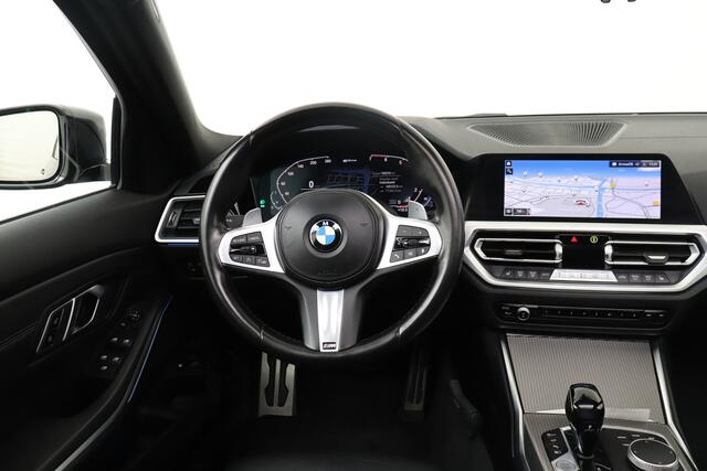 BMW 3-SERIE Touring 330e eDrive Edition Pano-dak Carplay 360* Camera LED