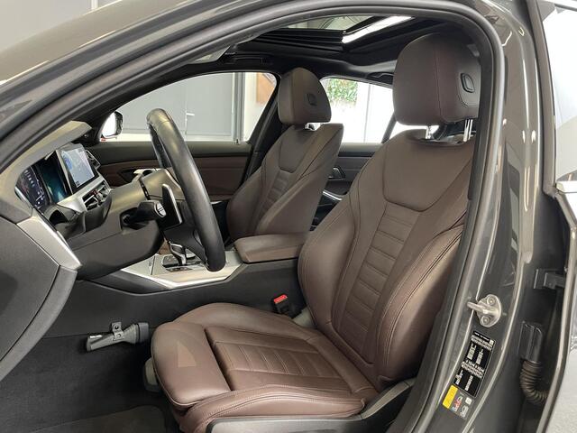 BMW 3-SERIE 330e xDrive M-sport Luxury | PANO | 360 CAM | H&K | LEDER | 1-EIG. |