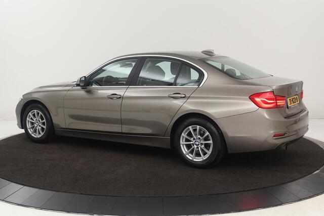 BMW 3-SERIE 318i Centennial Executive | Automaat | LED | Cruisecontrol | Navigatie |