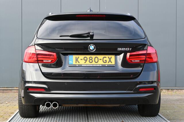 BMW 3-SERIE Touring 320i High Executive trekhaak