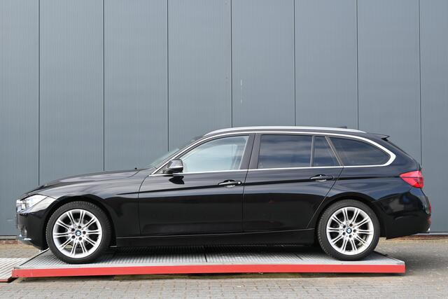 BMW 3-SERIE Touring 320i High Executive trekhaak