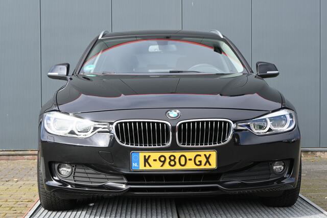 BMW 3-SERIE Touring 320i High Executive trekhaak