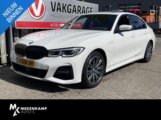 BMW 3-SERIE 330e High Executive 18"/Panoramadak/Laser LED/Stoelverwarming + memory/Head-up/Dodehoek/Adaptieve cruise/Trekhaak/Keyless