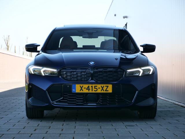 BMW 3-SERIE M340i 374pk xDrive Automaat Harman Kardon / Schuifdak / Carbon Interieur / Standkachel