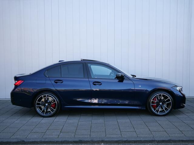 BMW 3-SERIE M340i 374pk xDrive Automaat Harman Kardon / Schuifdak / Carbon Interieur / Standkachel
