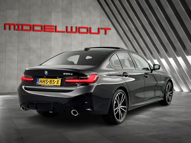 BMW 3-SERIE 330e/M-Pakk/Innva.Pakk/19"/Schuifd/LED/Full.Options/BTW