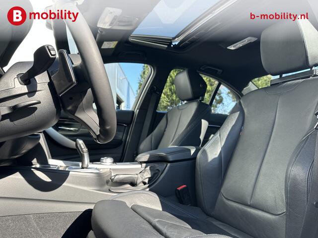BMW 3-SERIE 330e High Executive M-Sport Schuif/Kanteldak 360Camera | Apple CarPlay | LED Koplampen | Achteruitrijcamera | Leer