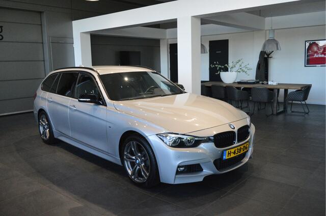 BMW 3-SERIE Touring 318i M Sport navi leer cruise trekhaak 18 inch !!