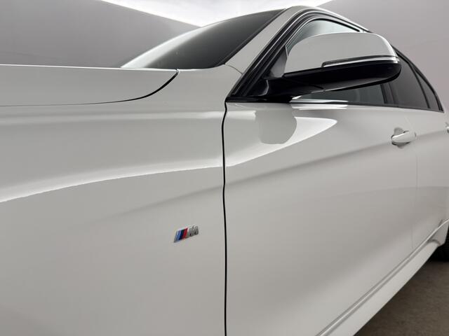 BMW 3-SERIE 318i Executive M-Sport Sfeer LED Clima Cruise Navi PDC 18''LMV