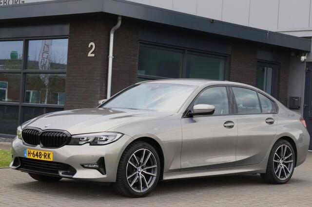 BMW 3-SERIE 320i Sport Line High Exe 1e eig Dealer OH