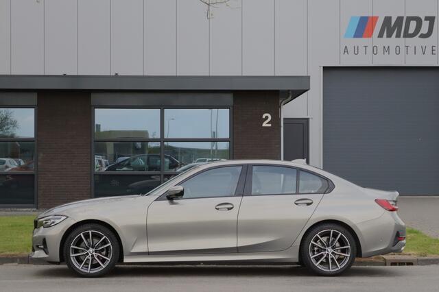 BMW 3-SERIE 320i Sport Line High Exe 1e eig Dealer OH