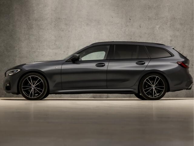 BMW 3-SERIE Touring 318i M Sport Automaat (PANORAMADAK, DEALER ONDERHOUDEN, M PAKKET, APPLE CARPLAY, LASER KOPLAMPEN, LEDEREN SPORTSTOELEN, CAMERA, STOELVERWARMING, GETINT GLAS, ELEK ACHTERKLEP, NIEUWE APK, NIEUWSTAAT)