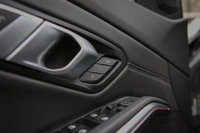 BMW 3-SERIE 330e xDrive M Sport | Pano | HUD | Laser | Assisted Drive |