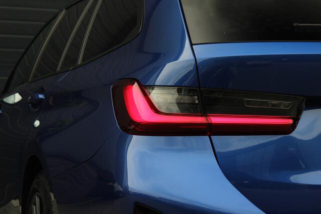BMW 3-SERIE Touring 330e M Sport | ACC | Memory | Carbon