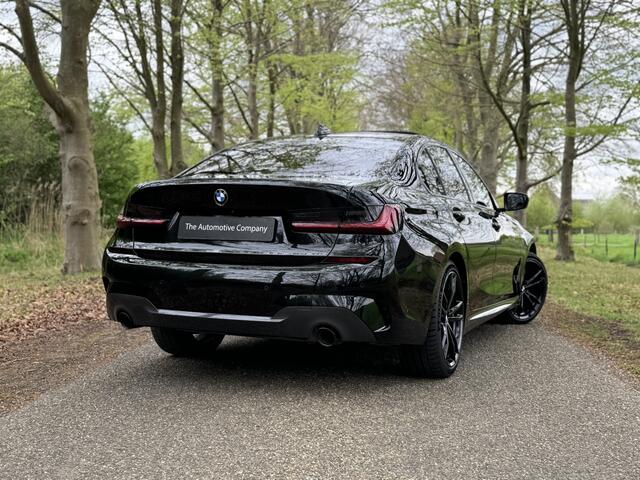BMW 3-SERIE 330e High Executive M Sport Bomvol/Xpel/H&K/Laser/Dak