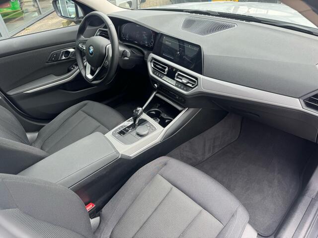 BMW 3-SERIE 330e High Executive