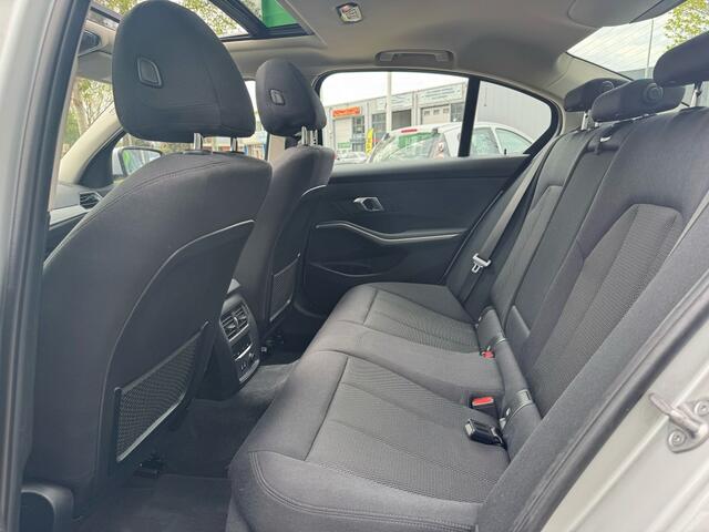 BMW 3-SERIE 330e High Executive