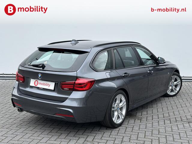 BMW 3-SERIE Touring 318i High Executive M-Sport Trekhaak Apple CarPlay | Hifi | Leer | Cruise Control | PDC
