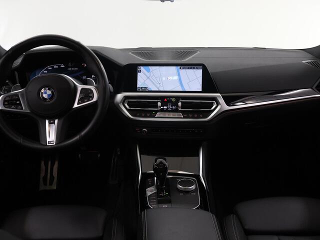 BMW 3-SERIE Touring M340i xDrive High Executive | M-Sport | Adaptief Onderstel | Trekhaak Ele.wegklapbaar | Ele.verstelbare stoelen + Geheugen | Harman/Kardon Audio | Camera | Panoramadak | Adaptieve Cruise Control |