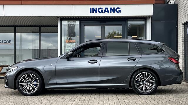 BMW 3-SERIE 330e High Executive | M-Sport Pakket | LED | Elek. Achterklep