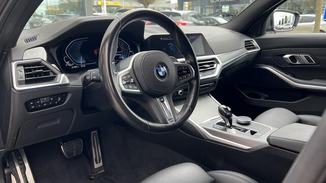 BMW 3-SERIE 330e High Executive | M-Sport Pakket | LED | Elek. Achterklep