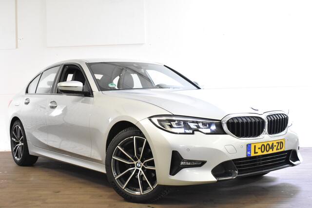 BMW 3-SERIE 318IA 2.0 156PK EXECUTIVE SPORT LEDER/NAVI/CARPLAY