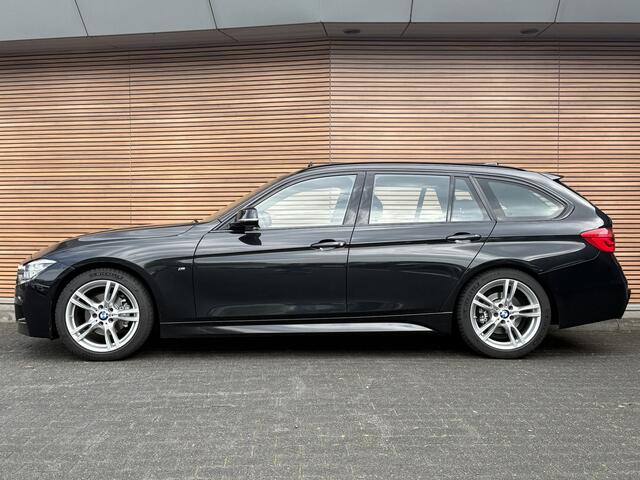 BMW 3-SERIE Touring 320i M-Sport Panodak / Sportstoelen / Stoelverwarming / Navi / Led