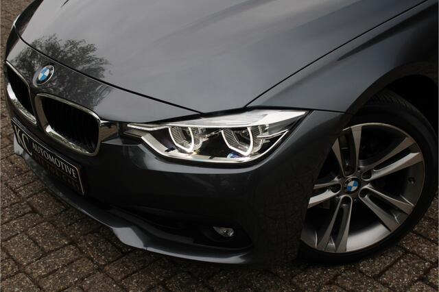 BMW 3-SERIE Touring 318i High Executive | Leder | Trekhaak