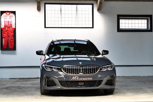 BMW 3-SERIE Touring M340i xDrive High Executive Edition | Uniek | 1e eigenaar | NL auto | Dealer onderhouden |