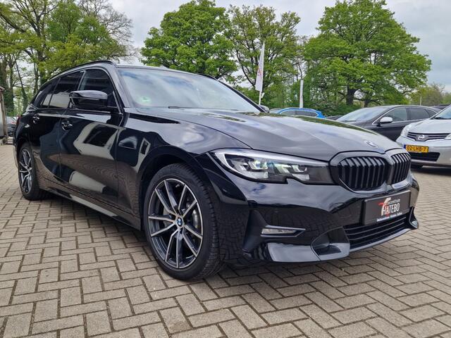 BMW 3-SERIE 330E X-Drive sportLine Navi Leder AppleCAR HEUD Blackline