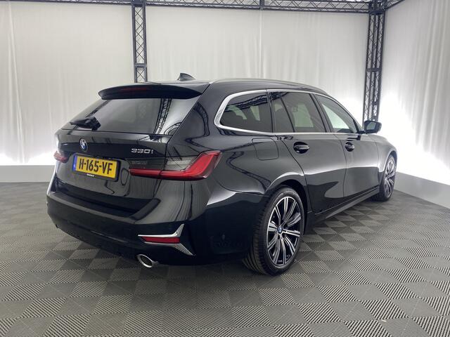 BMW 3-SERIE Touring 330i High Executive Automaat | Apple Carplay | Leder | Navi | Camera |