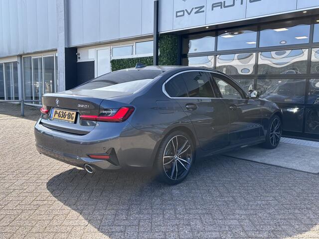 BMW 3-SERIE 320i Executive | Sportline | Carplay | 19" LMV |