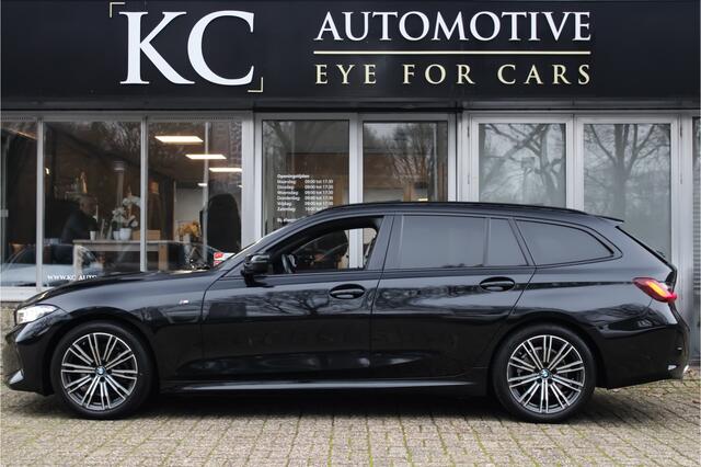 BMW 3-SERIE Touring 320i High Executive | Pano | Trekhaak | Sfeer | HuD |