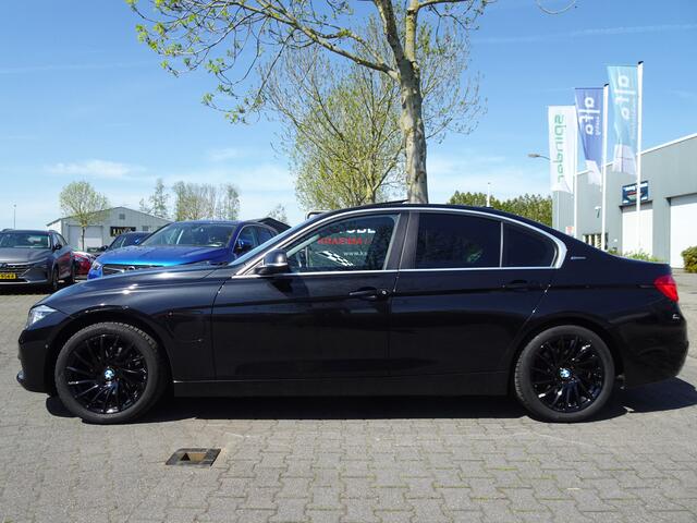 BMW 3-SERIE 330e Centennial Executive
