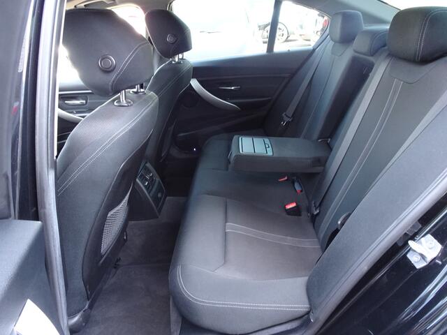 BMW 3-SERIE 330e Centennial Executive