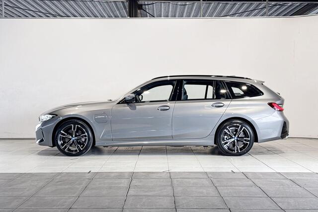BMW 3-SERIE Touring 330e M Sportpakket Aut.