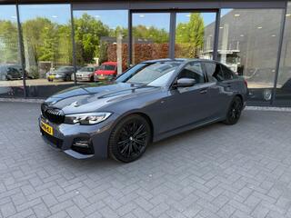 bmw-3-serie-320i-m-sport,led,navipr