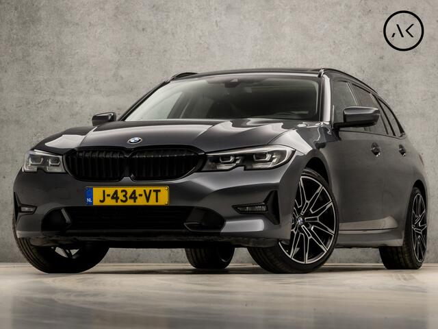 BMW 3-SERIE Touring 318i Executive Sportline 157Pk Automaat (PANORAMADAK, APPLE CARPLAY, GROOT NAVI, DEALER ONDERHOUDEN, LEDEREN SPORTSTOELEN, ELEK ACHTERKLEP, TREKHAAK, GETINT GLAS, NIEUWSTAAT)