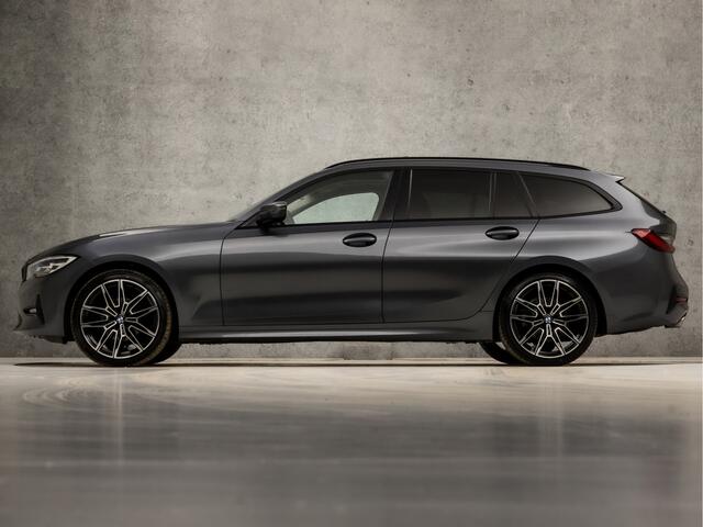BMW 3-SERIE Touring 318i Executive Sportline 157Pk Automaat (PANORAMADAK, APPLE CARPLAY, GROOT NAVI, DEALER ONDERHOUDEN, LEDEREN SPORTSTOELEN, ELEK ACHTERKLEP, TREKHAAK, GETINT GLAS, NIEUWSTAAT)