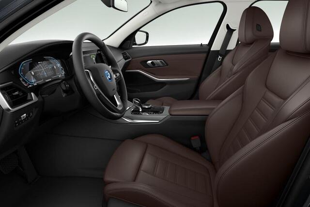 BMW 3-SERIE Touring 330e xDrive