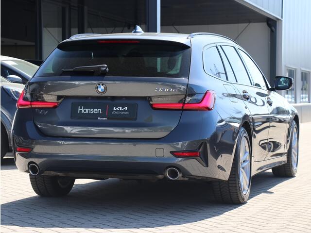 BMW 3-SERIE 330e Sport Line I Leder I HarmanKardon I Elektrische stoelverste