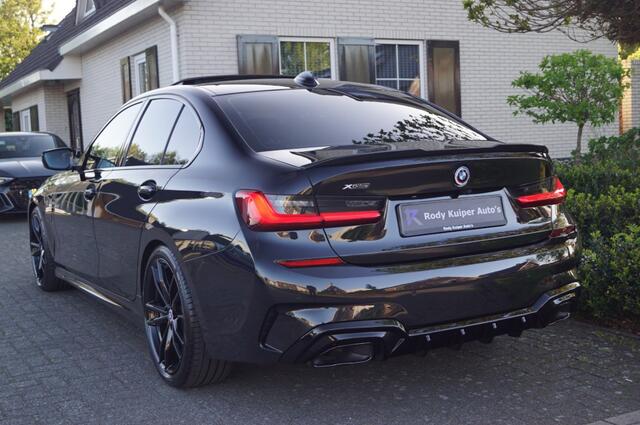 BMW 3-SERIE 330e (292pk) M3 Stoelen/Laser/HUD/HenK/Panodak/Alle opties!/M340I