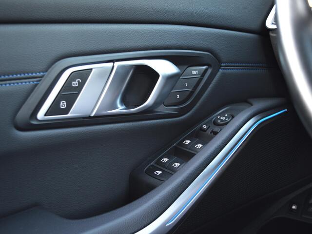 BMW 3-SERIE Touring 330e Business Edition M Sport