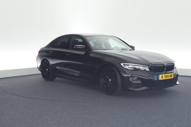 BMW 3-SERIE 320i 184pk Automaat High Executive Navigatie Virtual Cockpit Leder Navigatie